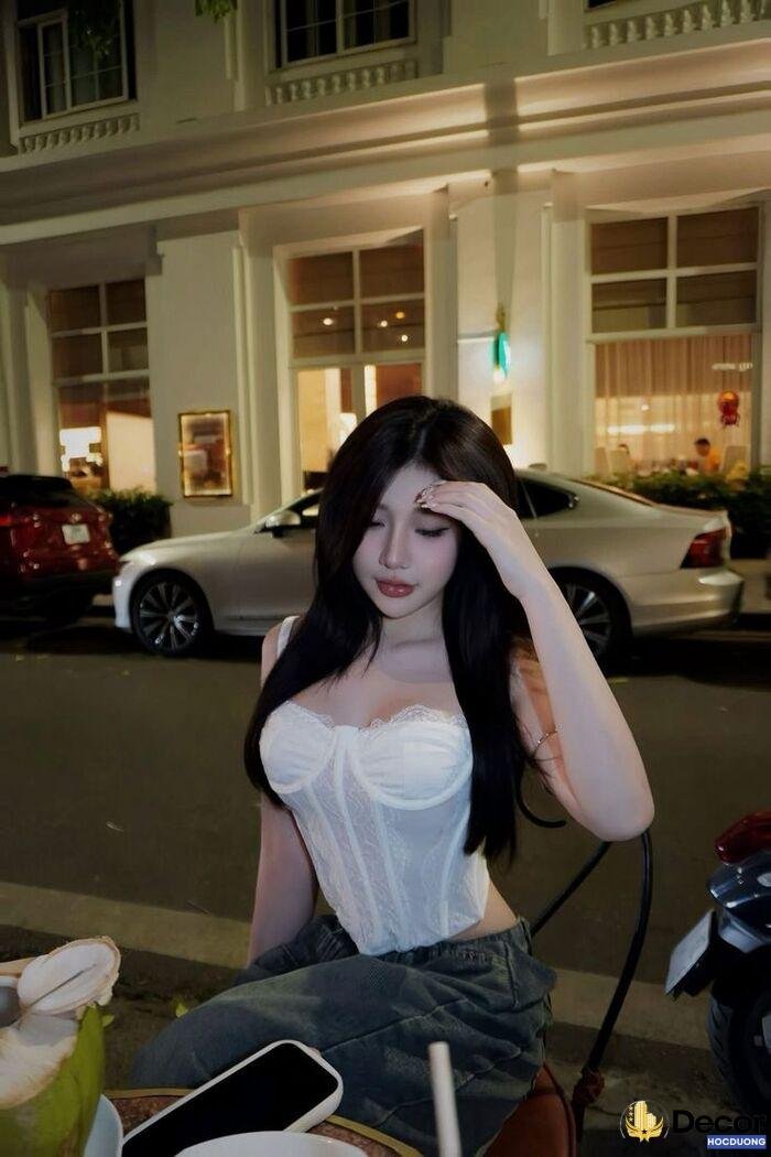 ảnh gái 2k6 phong cách vintage