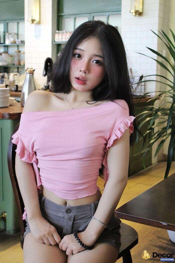 ảnh gái 2k6 tạo dáng dễ thương