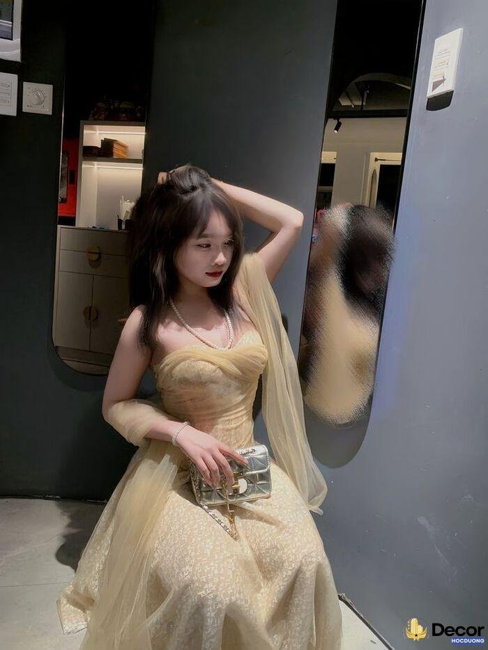 ảnh gái xinh mặc váy lưới concept hiện đại