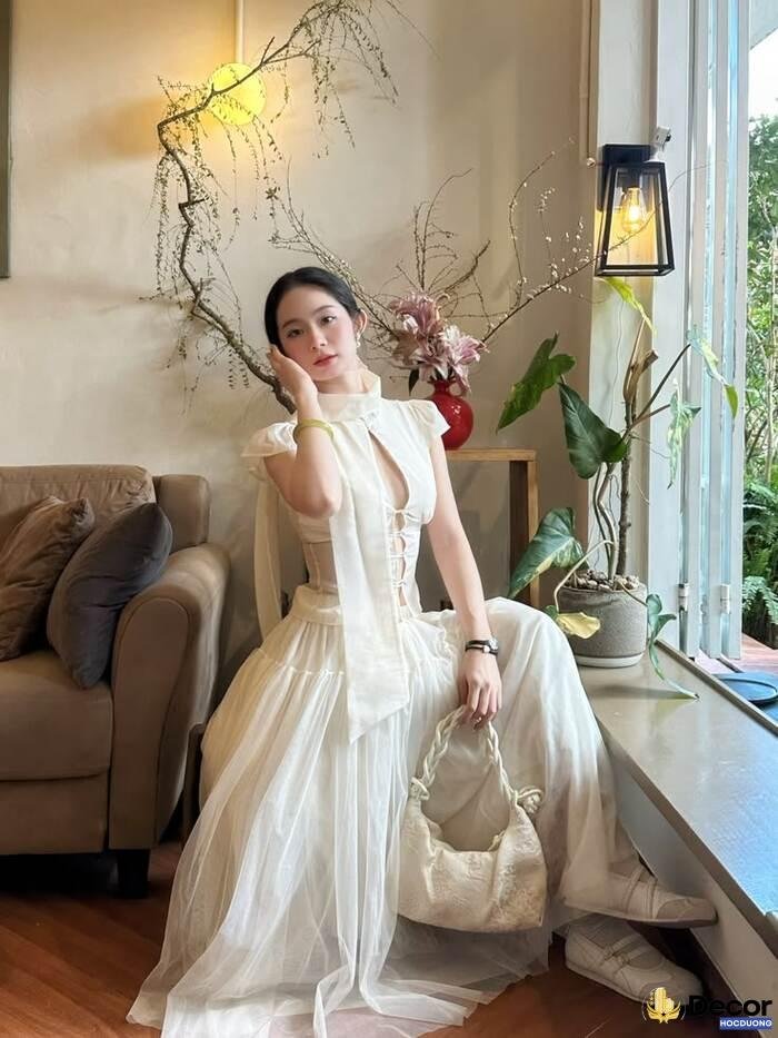 ảnh gái xinh mặc váy lưới phong cách cá tính