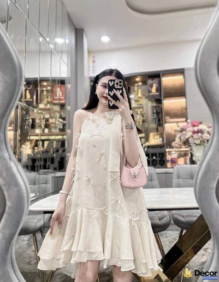 ảnh gái xinh mặc váy lưới thần thái cuốn hút