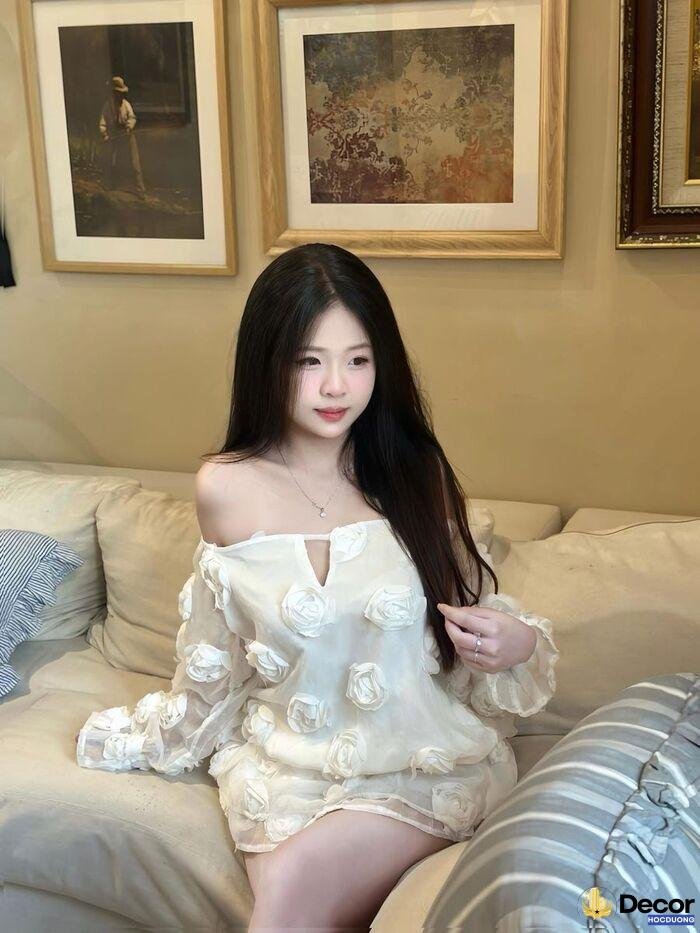 gái xinh 2k9 xinh miễn bàn