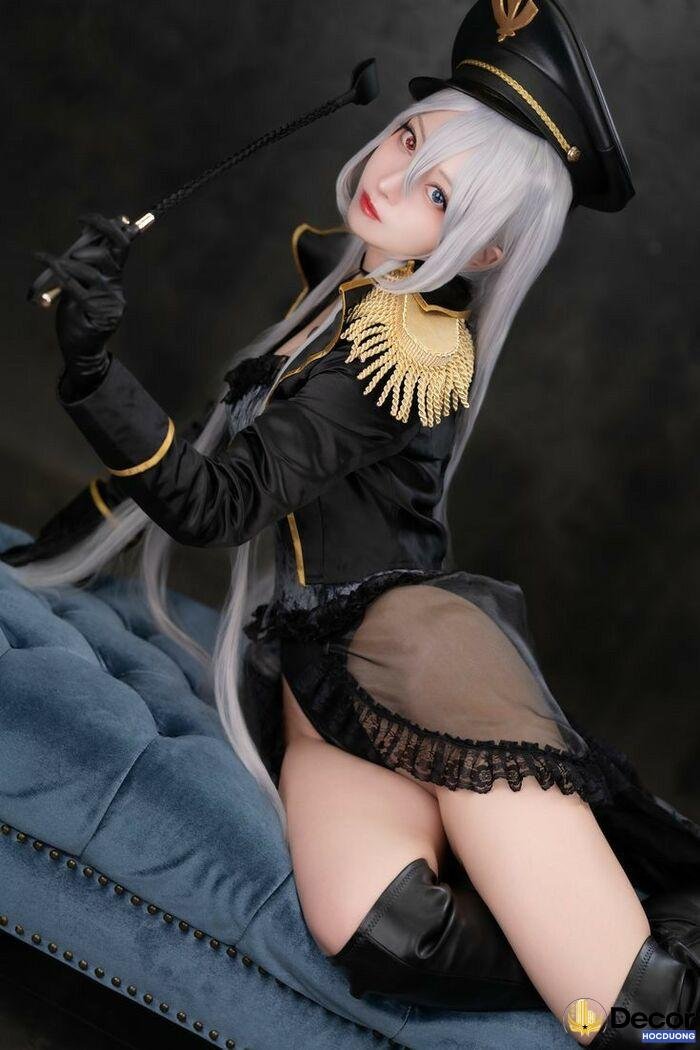 gái xinh cosplay chụp ảnh sự kiện