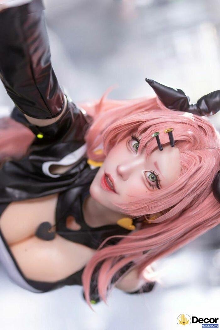 gái xinh cosplay concept chiến binh