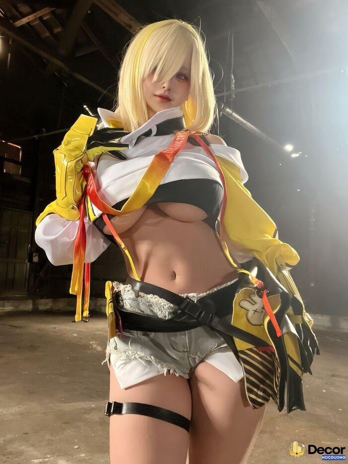 gái xinh cosplay phong cách anime