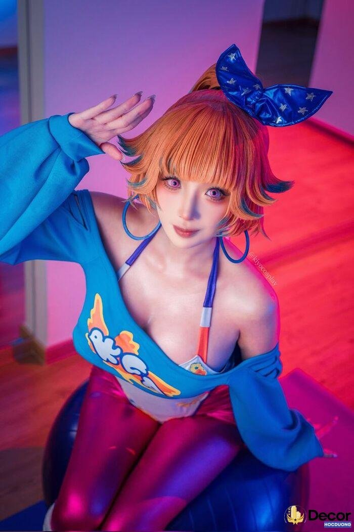 gái xinh cosplay tạo hình one piece