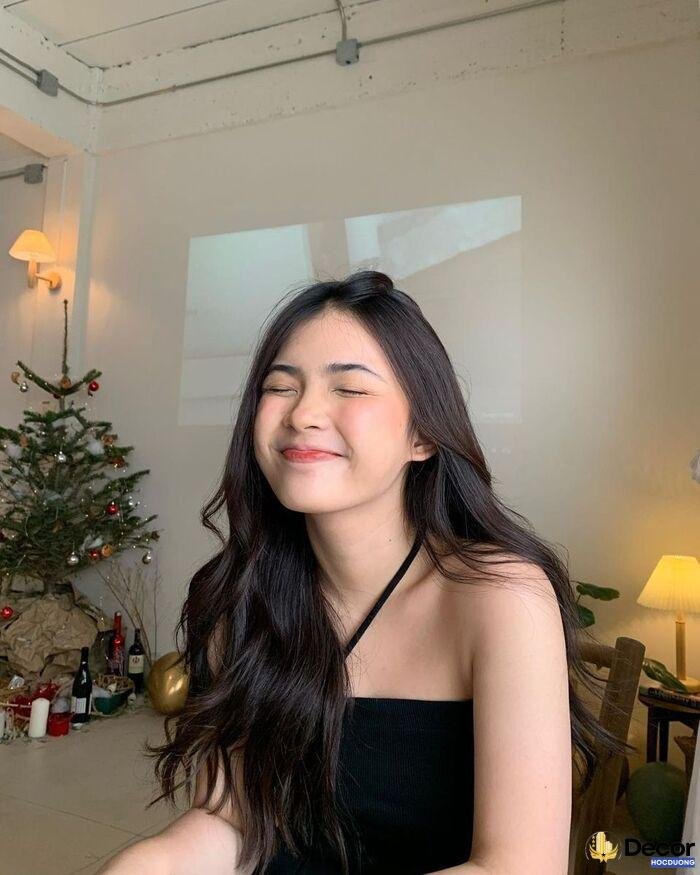 gái xinh cười phong cách nàng thơ