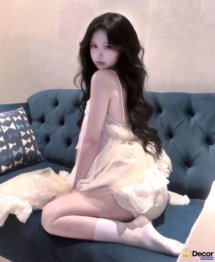 gái xinh khoe mông outfit bodyfit