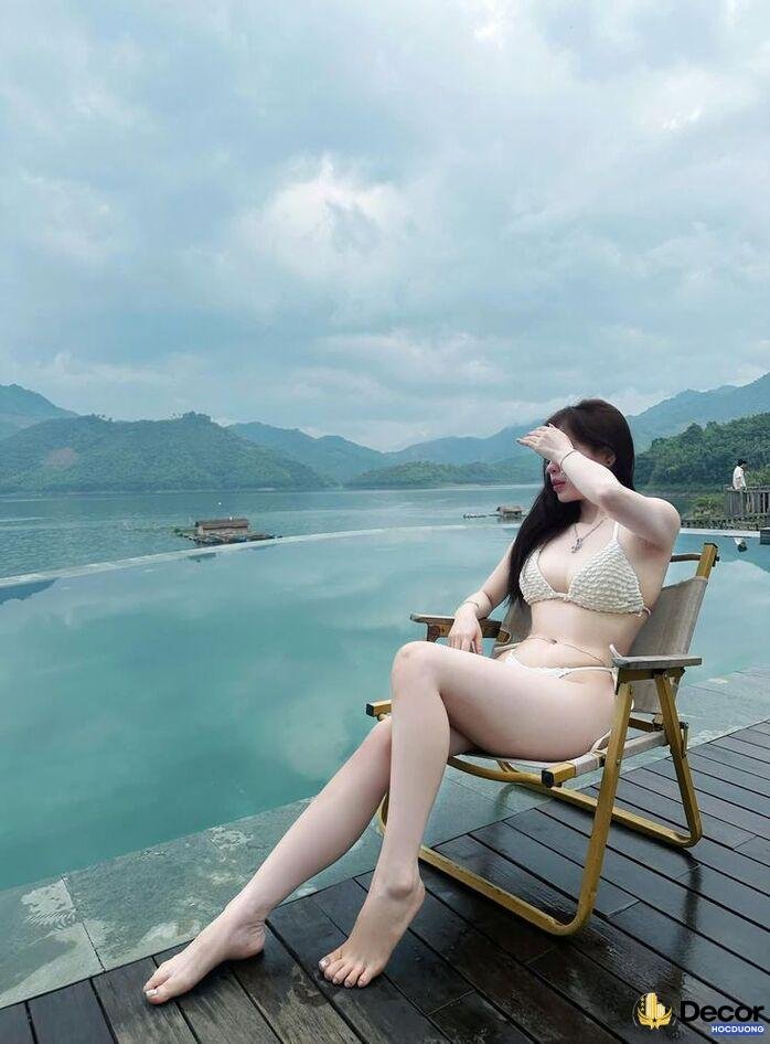 gái xinh khoe mông style cá tính