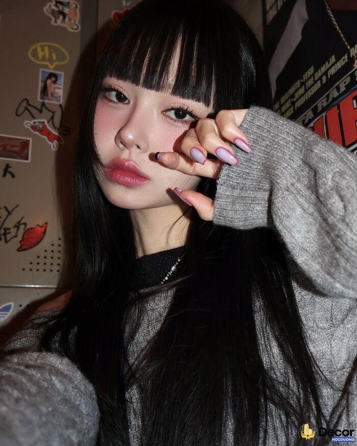 gái xinh ngầu tạo dáng cool ngầu
