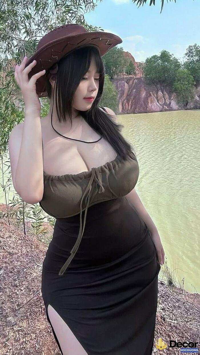 gái xinh ngực khủng đẹp