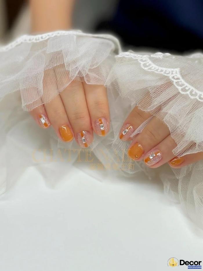 nail màu cam thạch dễ thương