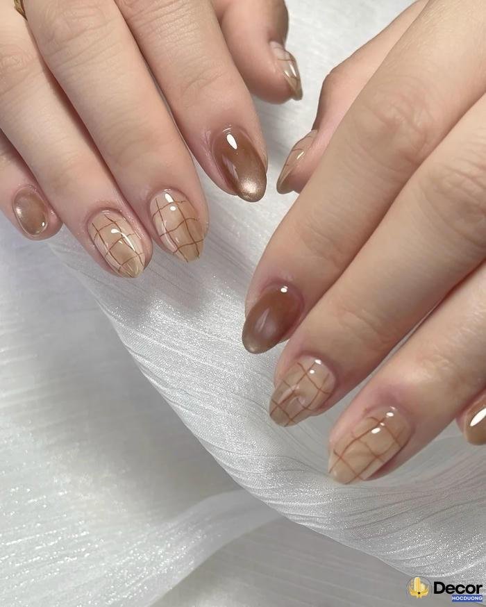 nail màu nâu cá tính