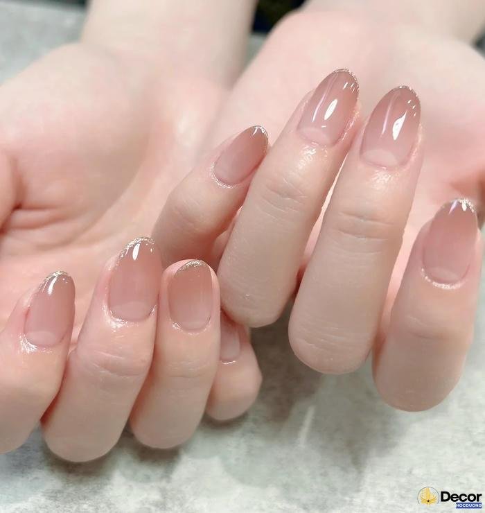 nail màu nâu thời thượng