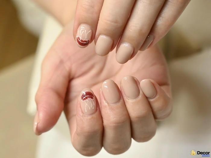 nail màu nude thời thượng