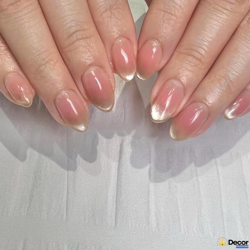 nail màu thạch hồng thẩm mỹ