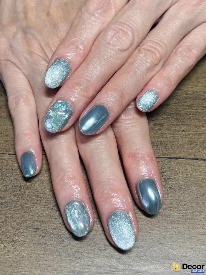 nail màu xanh nghệ thuật