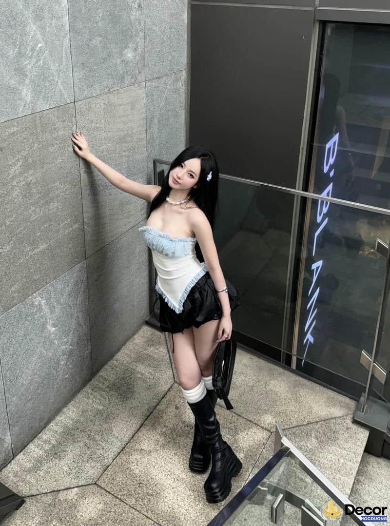 Album ảnh uyên ni độc quyền