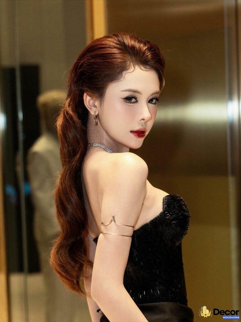 Top 999+ ảnh Võ Nữ Ngân Hà xinh đẹp, quyến rũ và lôi cuốn