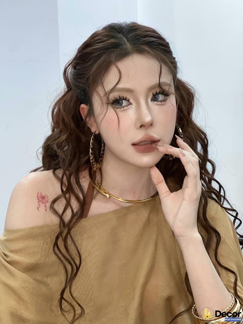 Ảnh ảnh võ nữ ngân hà sắc nét