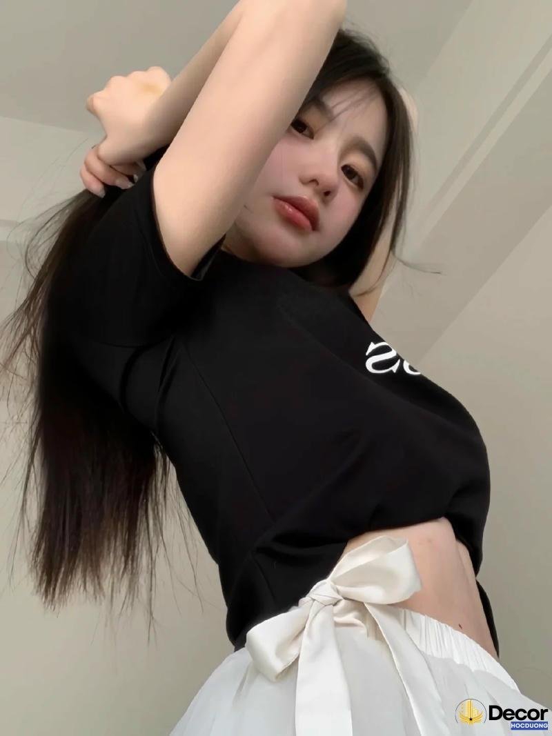 Bộ ảnh gái xinh 18 tuổi cuốn hút