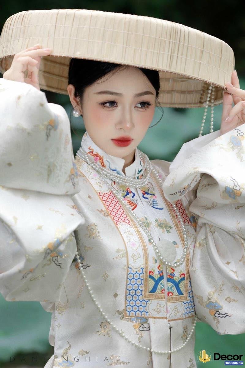Bộ ảnh trần hà linh cuốn hút