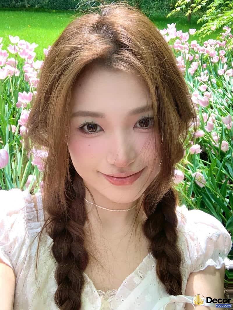 Ngắm ảnh gái xinh 2k3 thu hút