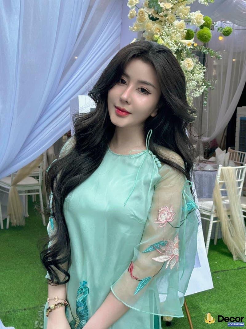 Tải ảnh võ ngọc trân mới nhất