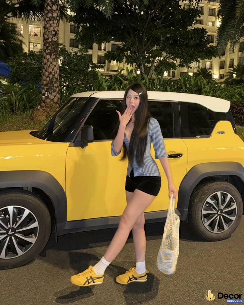 Xem ảnh uyên ni chất lượng