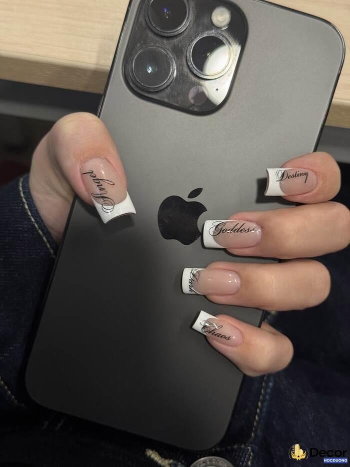 ảnh nail móng vuông đẹp