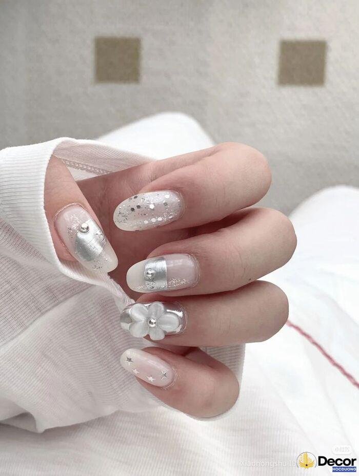 ảnh nail nhũ trendding đẹp
