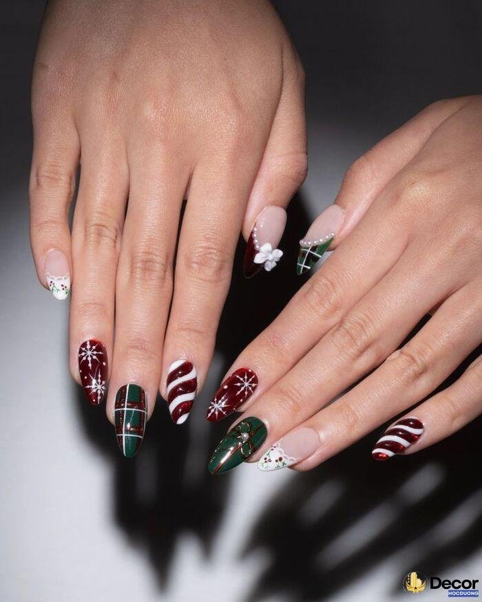 ảnh nail noel dễ thương đáng yêu