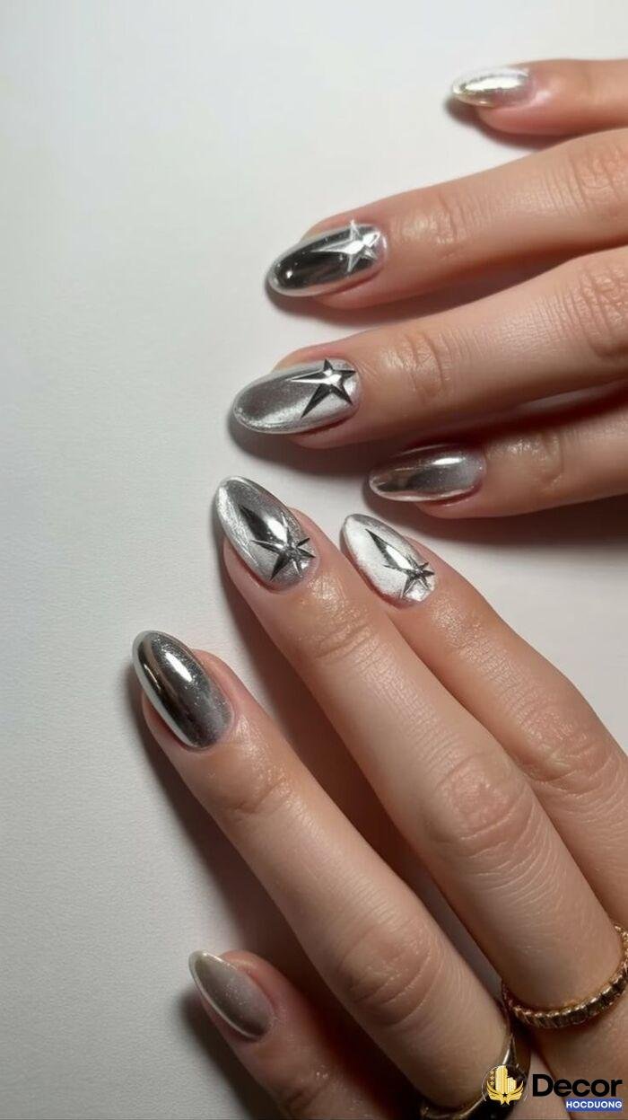 ảnh nail tráng gương bạc