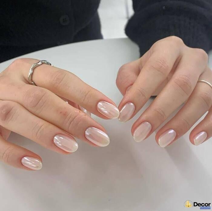 ảnh nail tráng gương basic