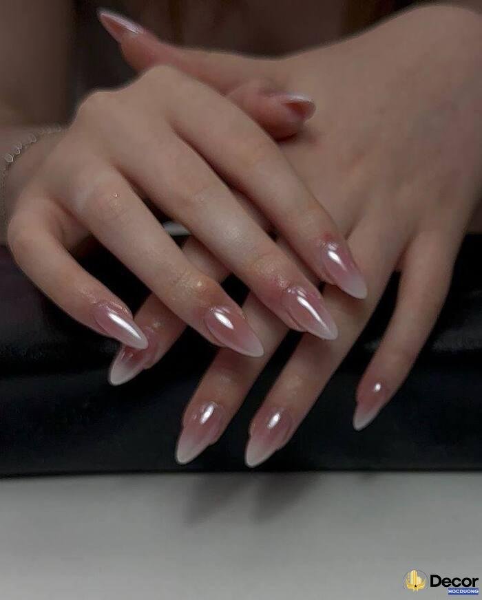 ảnh nail tráng gương hot nhất