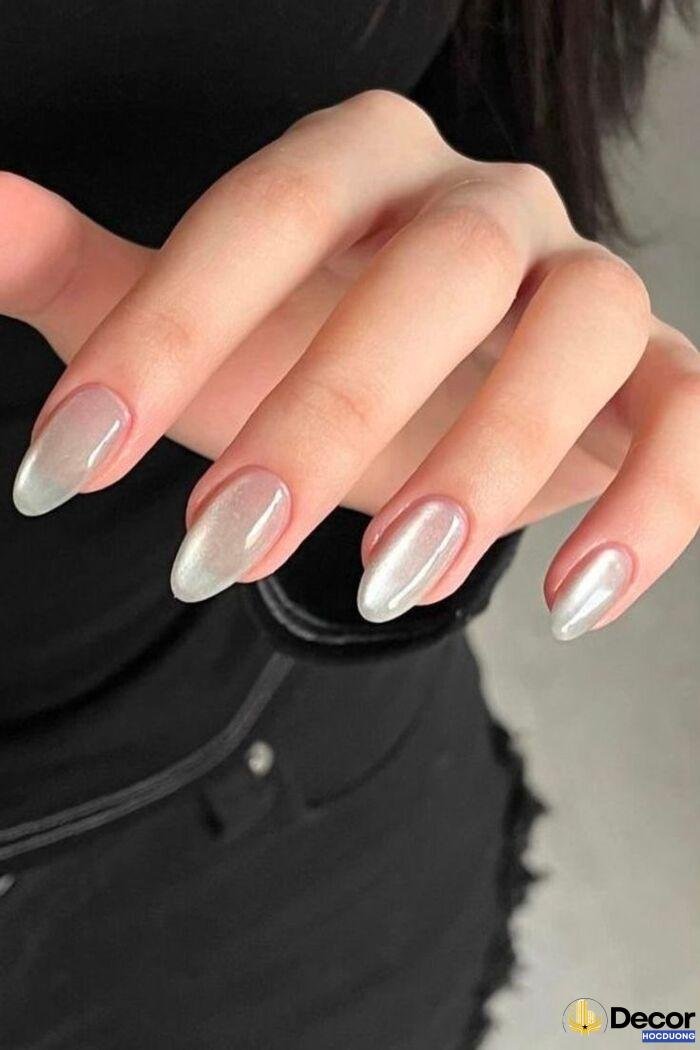 ảnh nail trắng siêu đẹp