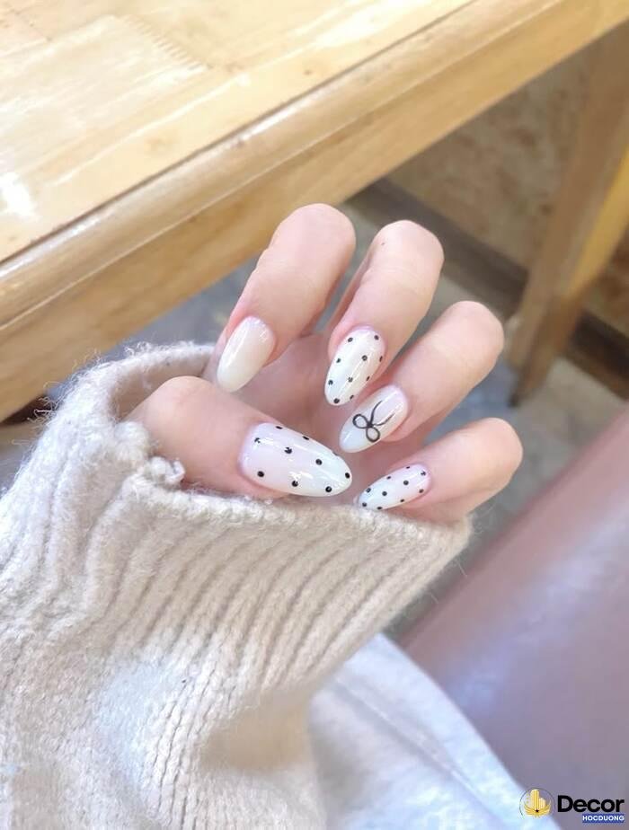 ảnh nail trắng