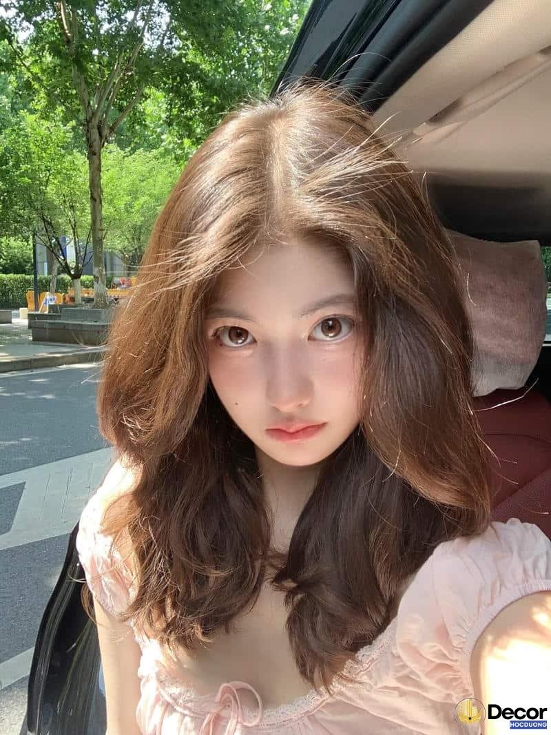gái xinh 2k3 phong cách