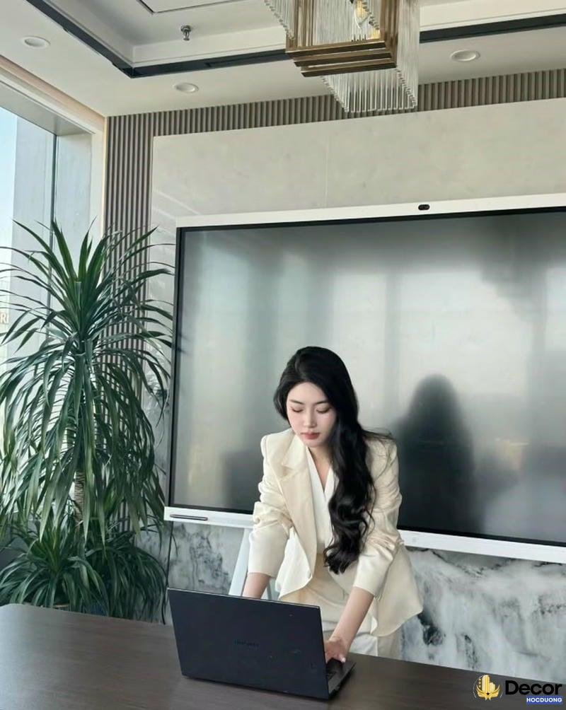 gái xinh mlem nổi bật