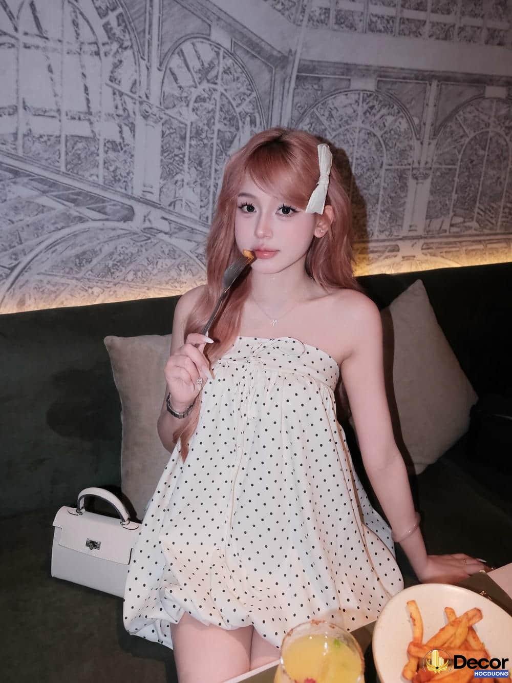 hot girl đan phượng
