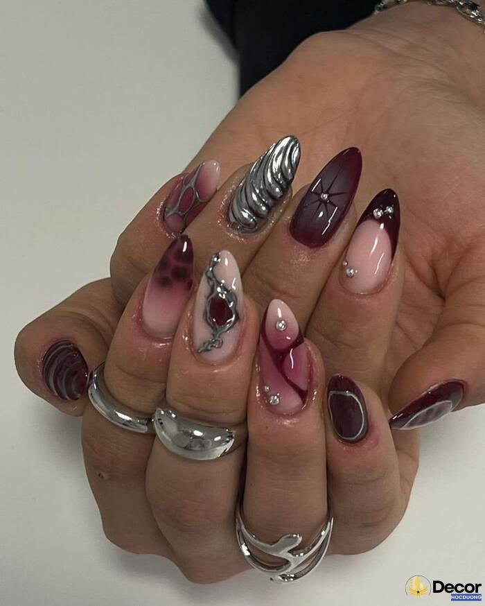 nail móng nhọn chất sáng taoh
