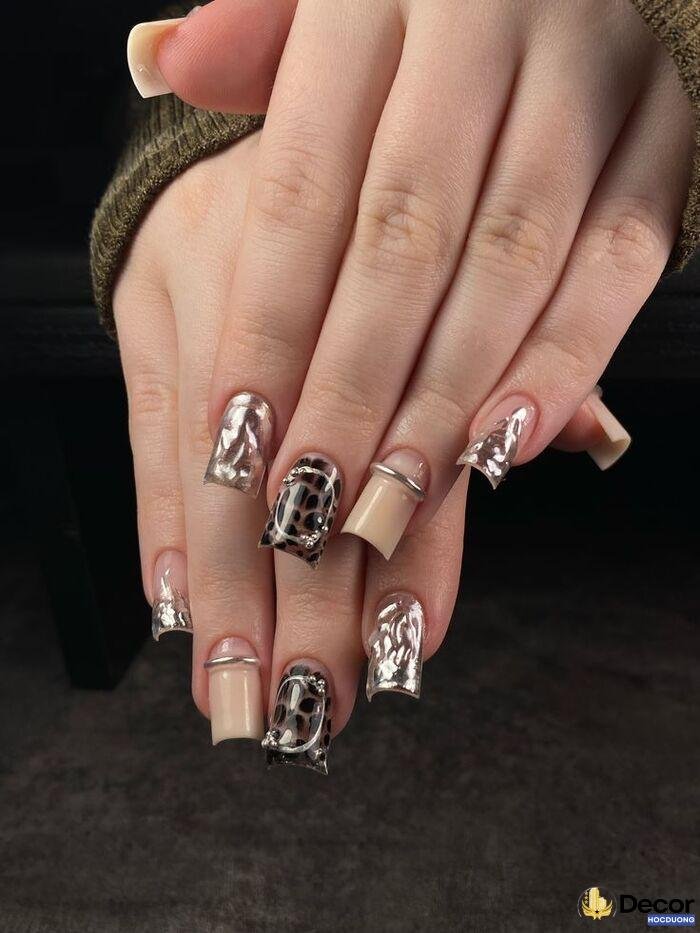 nail móng vuông đẹp ngầu