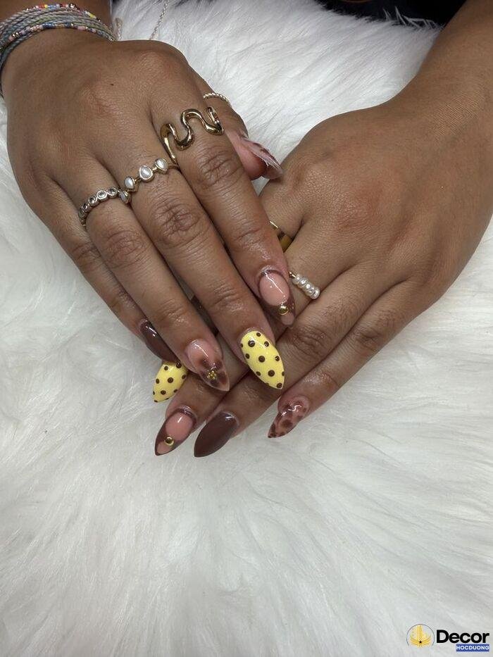nail nhiều màu sắc màu