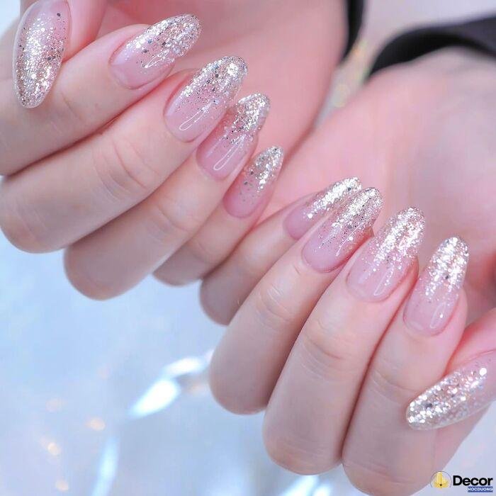 nail nhũ đẹp yêu