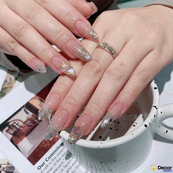 nail nhũ trendding siêu hot