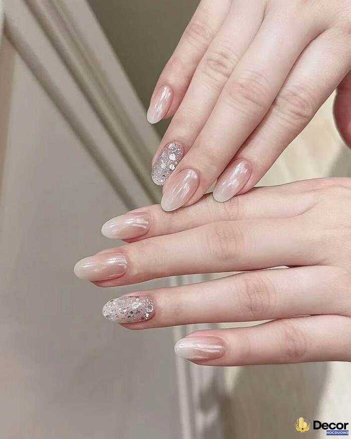 nail nhũ trendding