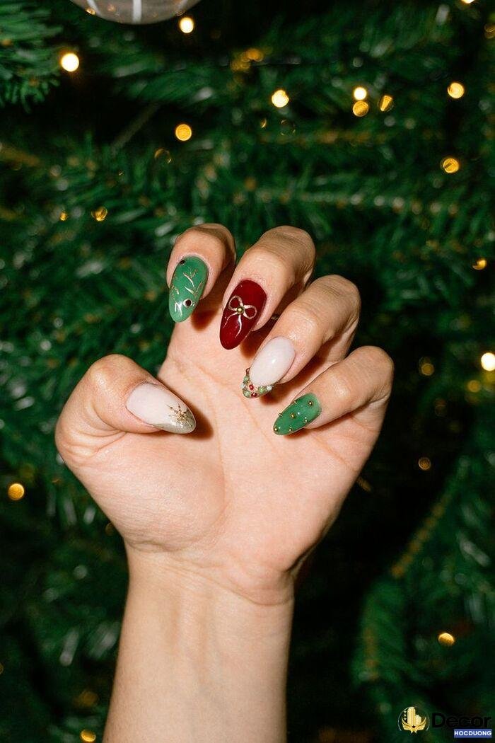 nail noel dễ thương siêu hot