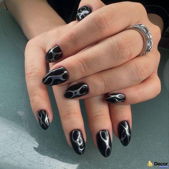 nail trắng đen hot