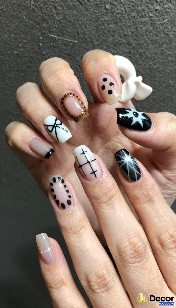 nail trắng đen siêu hot