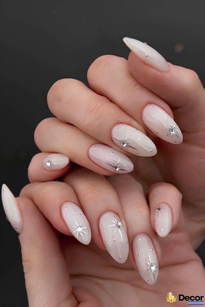 nail trắng siêu xinh